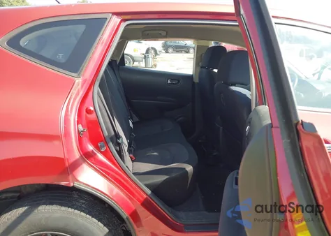 2013 Nissan Rogue S z USA, uszkodzony, nr VIN JN8AS5MV4DW621637